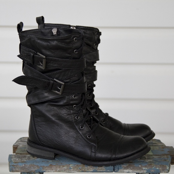clearance combat boots